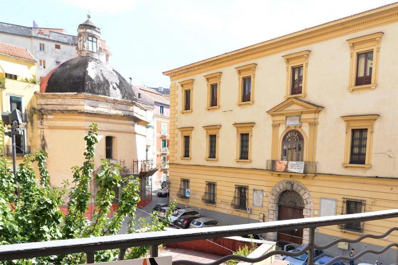 Santi E Saraceni Rooms Salerno Eksteriør bilde